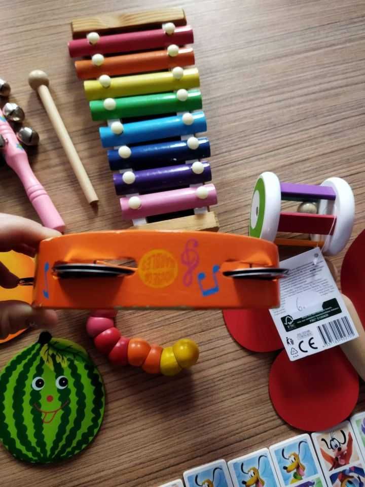 Lot jucării din lemn Montessori fructe zornăitoare xilofon domino