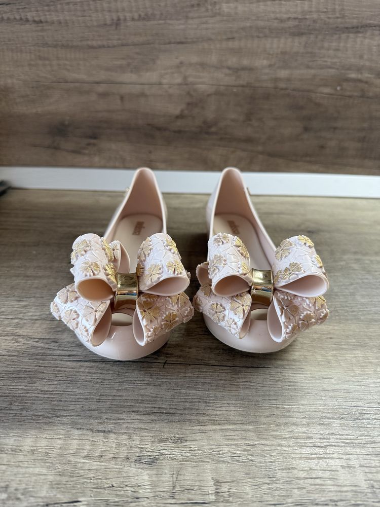 Обувки балеринки Melissa