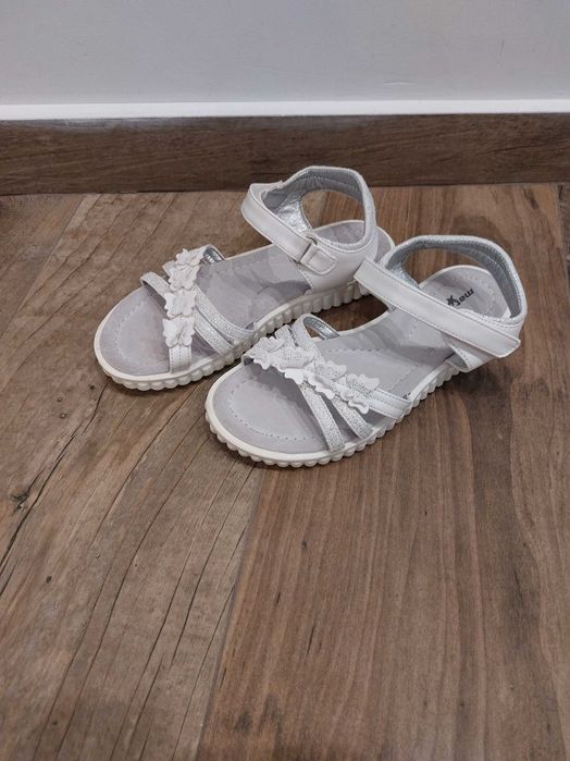 Детски обувки за момиче