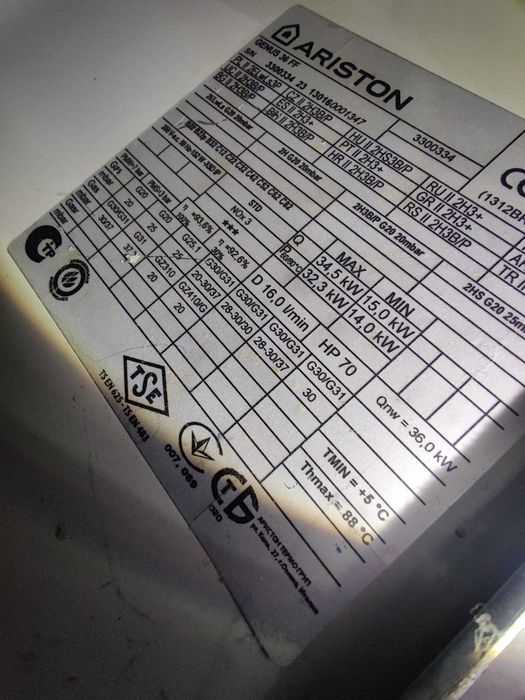 centrala termica Ariston Geniu 35kw