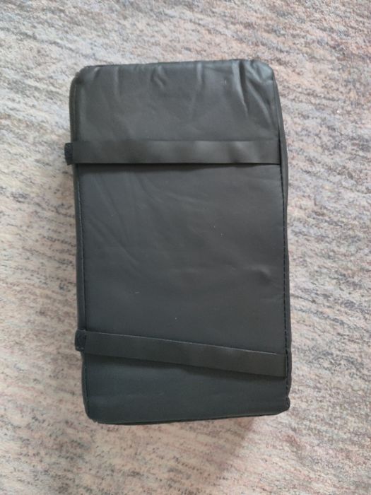 Husa cotiera auto cu suport de pahare si suport de telefon