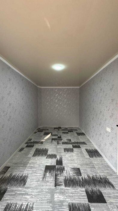 Маталка Тантана 1 қаватда 2 хонали квартира сотилади.ID: 1528