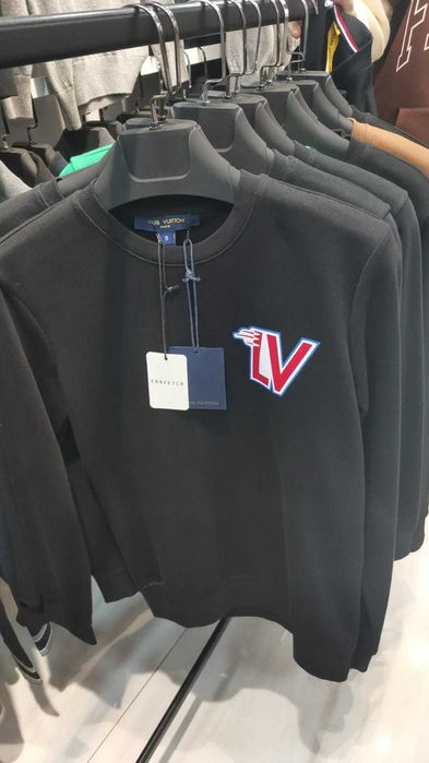 bluze modele noi transport inclus louis vuitton