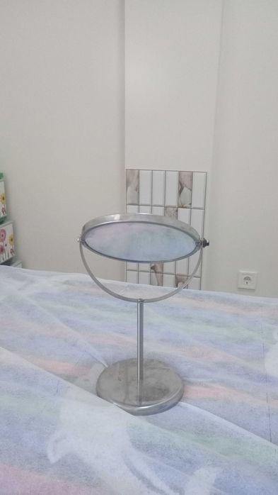 Огледало за козметика