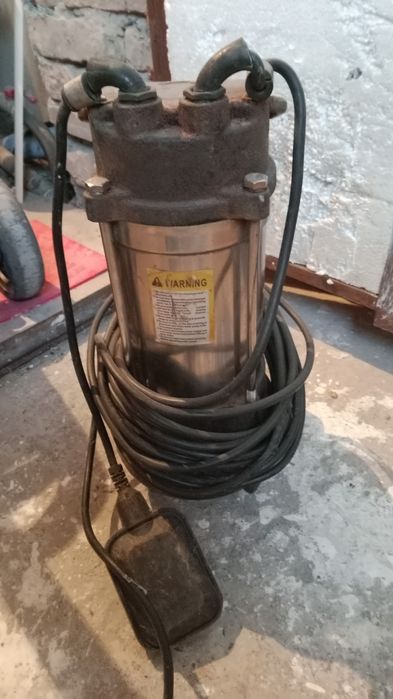 Погружной насос состояния очень хороший оорооорро