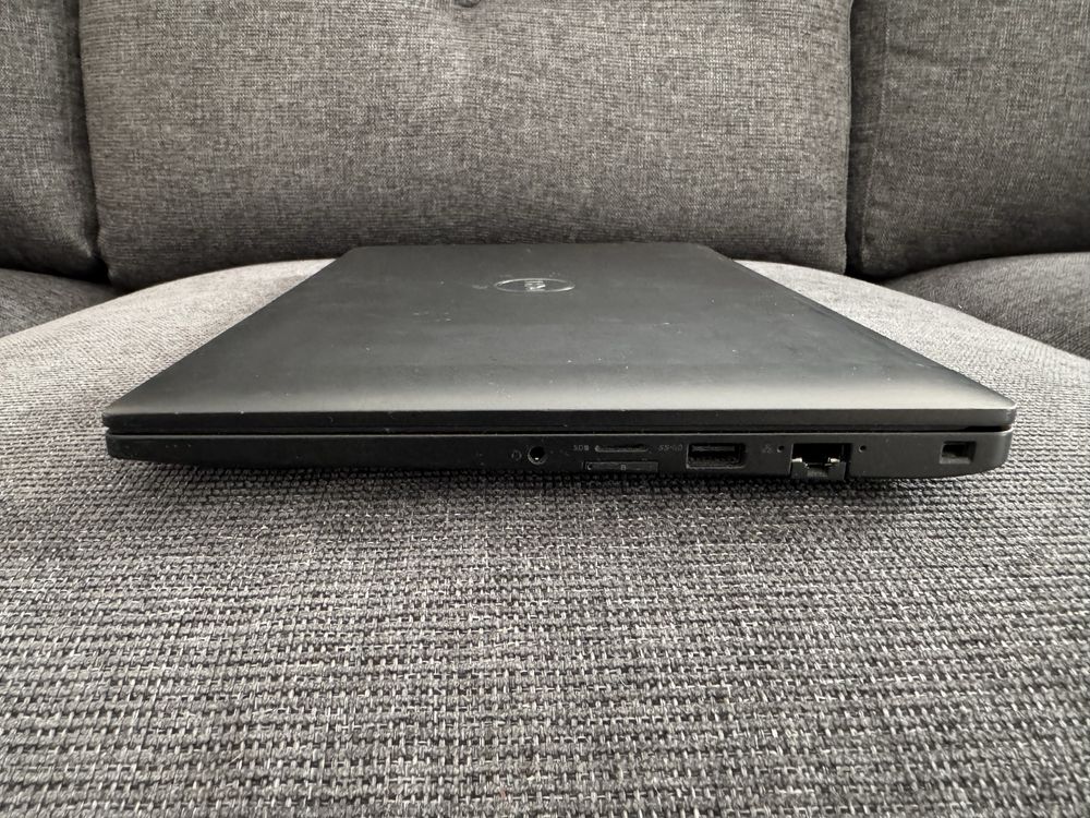 DELL Latitude 7490