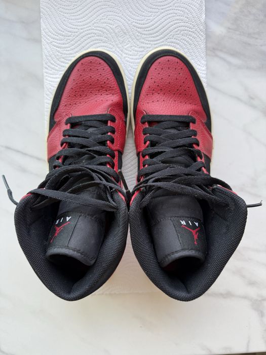 Nike Air Jordan 1 Mid / 44