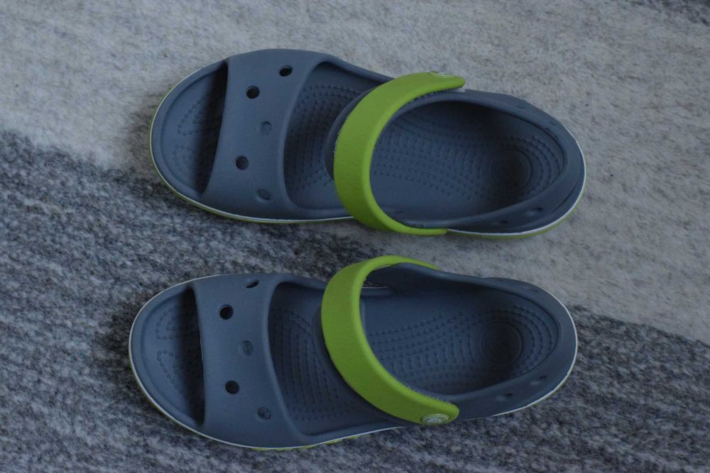 Сандалки Crocs ориинала размер C13 (30 европейски)