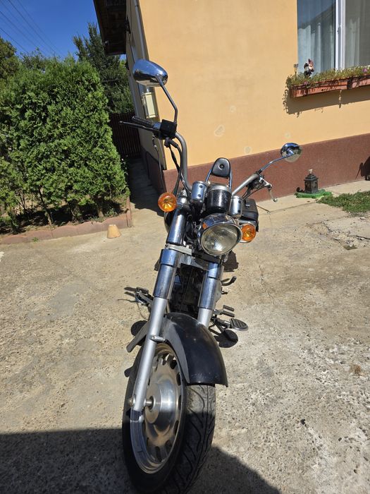 Motocicleta Chopper