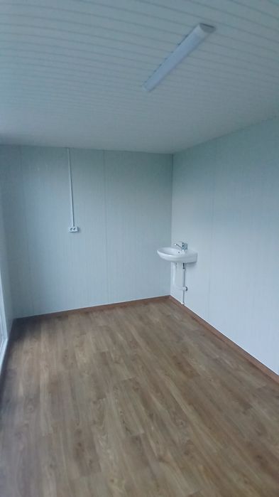 Vând container modular