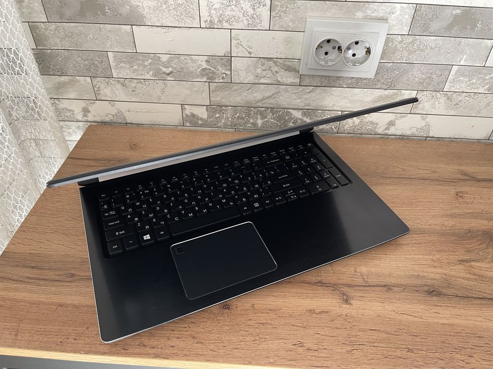 Ноутбук Acer Aspire A715-71G 15,6 диагональ 250GB SSD