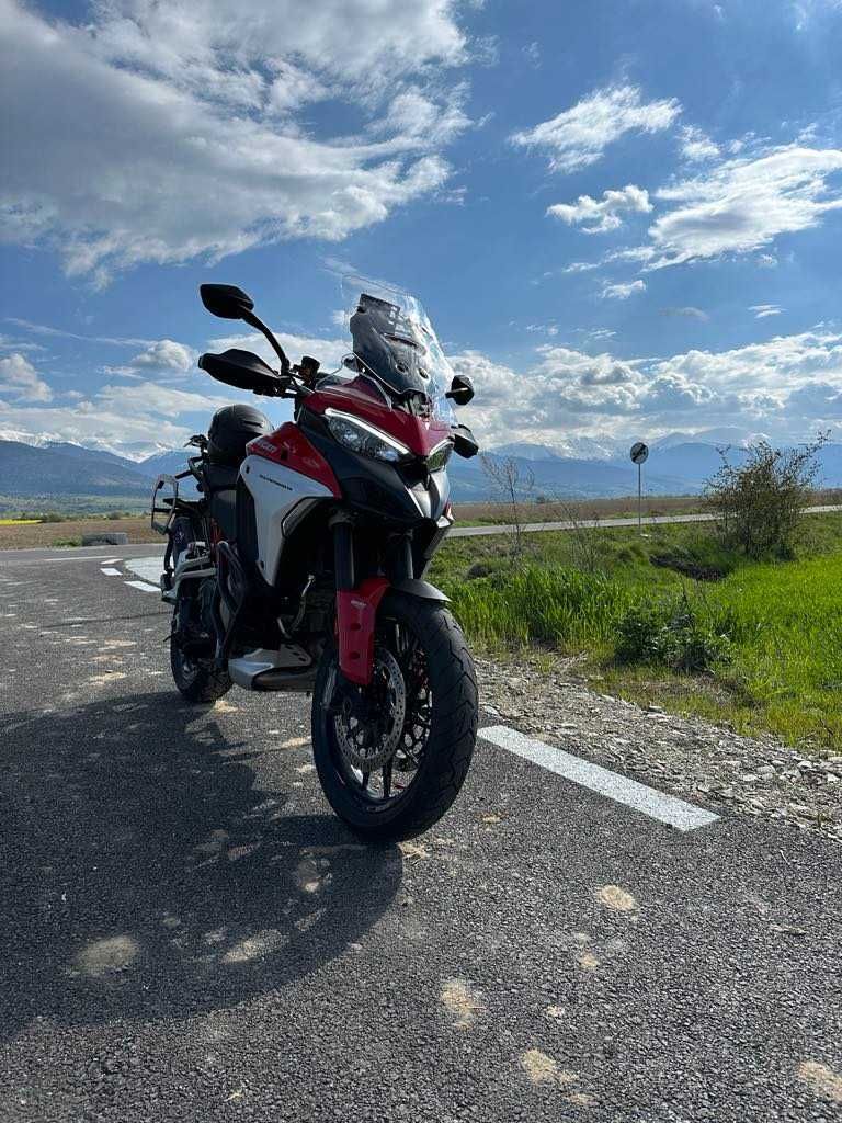 Ducati Multistrada V4 - 170Hp, 10.500km, TVA Deductibil