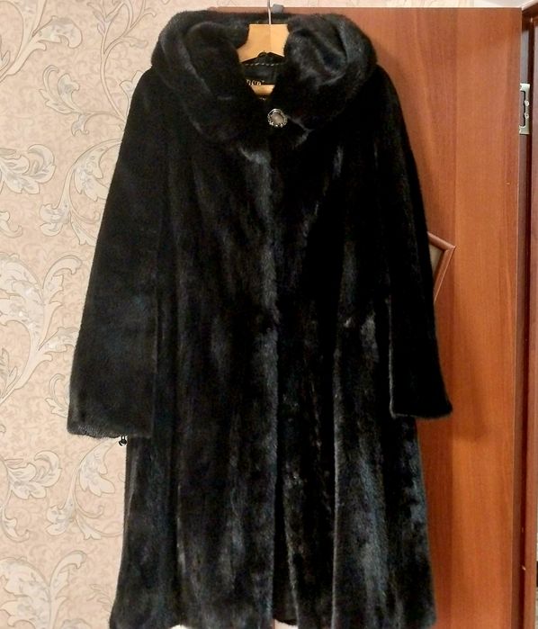 Шуба Норковая BLACKGLAMA-52-54