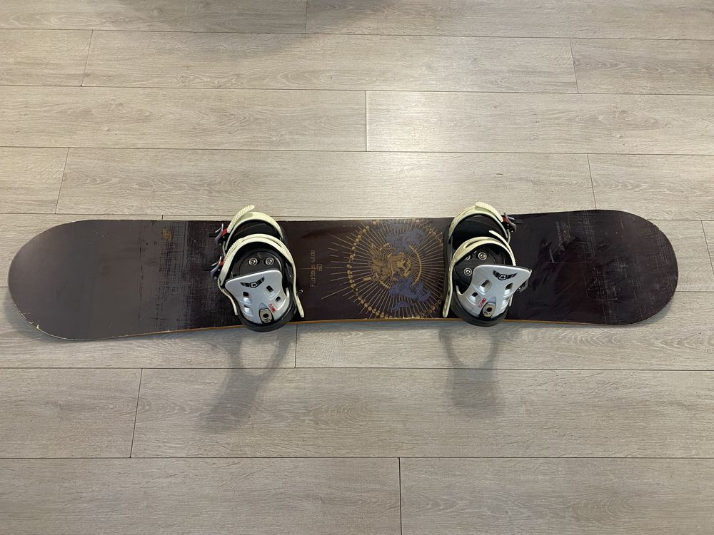 Placa snowboard cu legaturi 159 cm