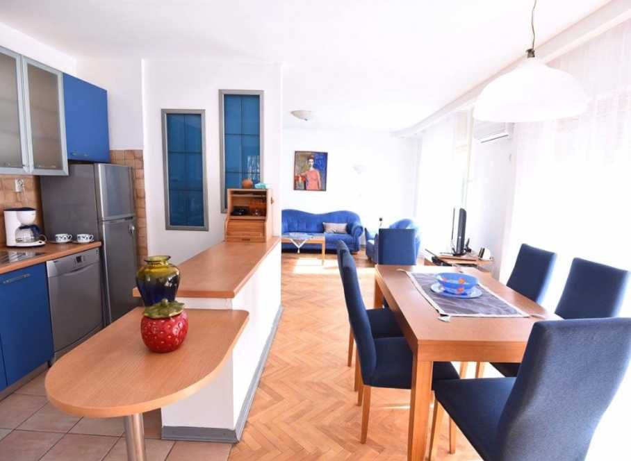 Дава се под наем Тристаен апартамент в Пловдив, Остромила - 90 кв.м за 408 € - Снимка #2