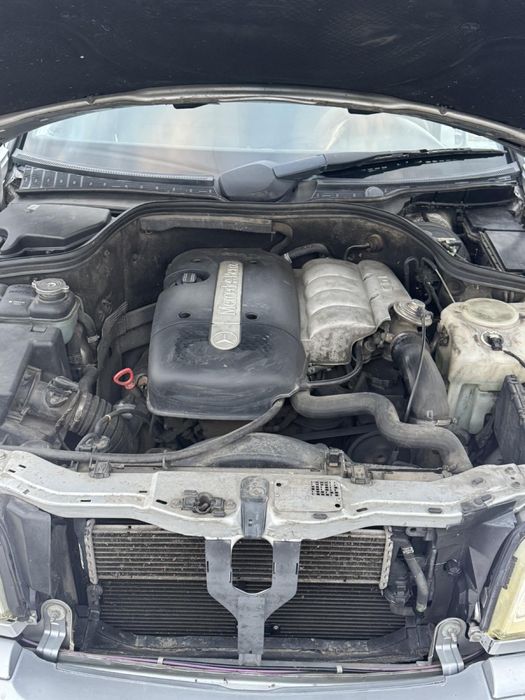 Продава се мерцедес С220