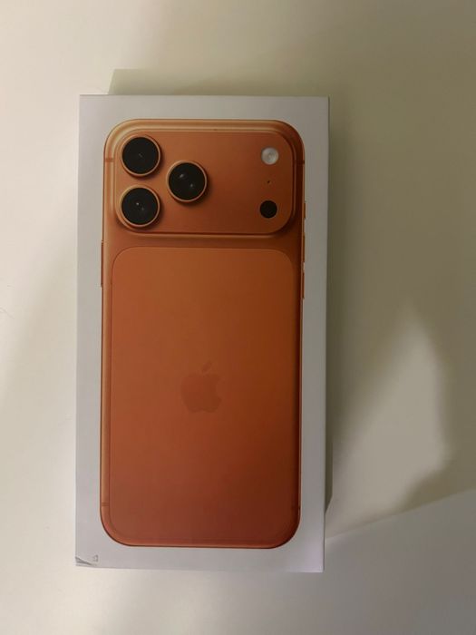 Vând Apple iPhone 17 Pro Max 512gb Cosmic Orange sigilat nou