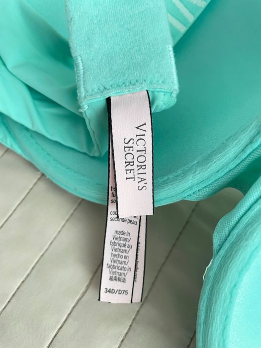 Victoria Secret сутиен 75D