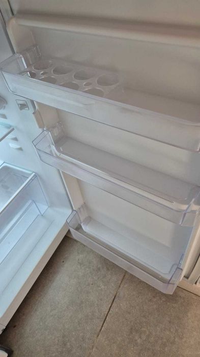 Frigider 1 usa Vortex