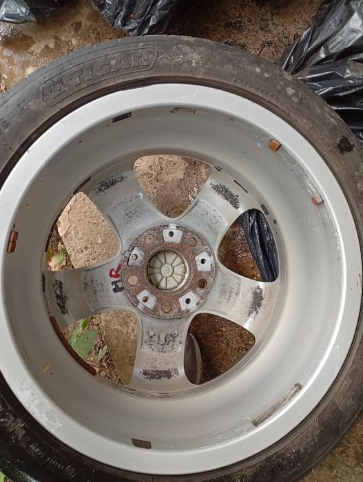 Roți BMW in 2 lățimi