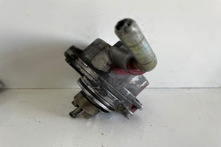 Pompa vacuum A6112300065 Mercedes-Benz C-Class W203/S203/CL203 seria