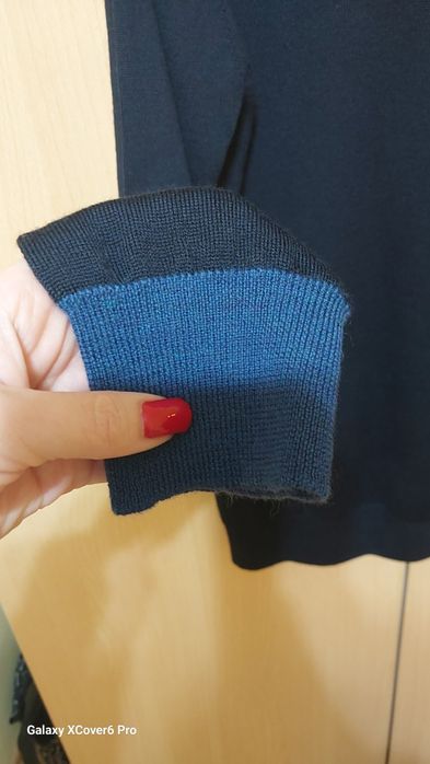 Мъжки пуловер J. Lindeberg,100%вълна размер M/S