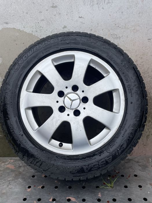 Roti mercedes w 211 anvelope de iarna 225/55/16