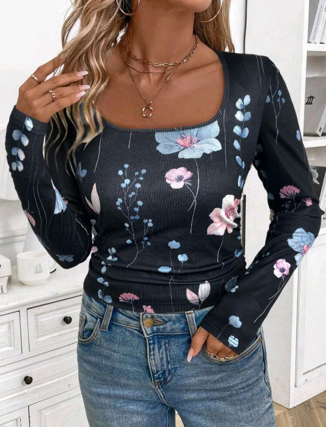 Нова дамска блуза от Shein