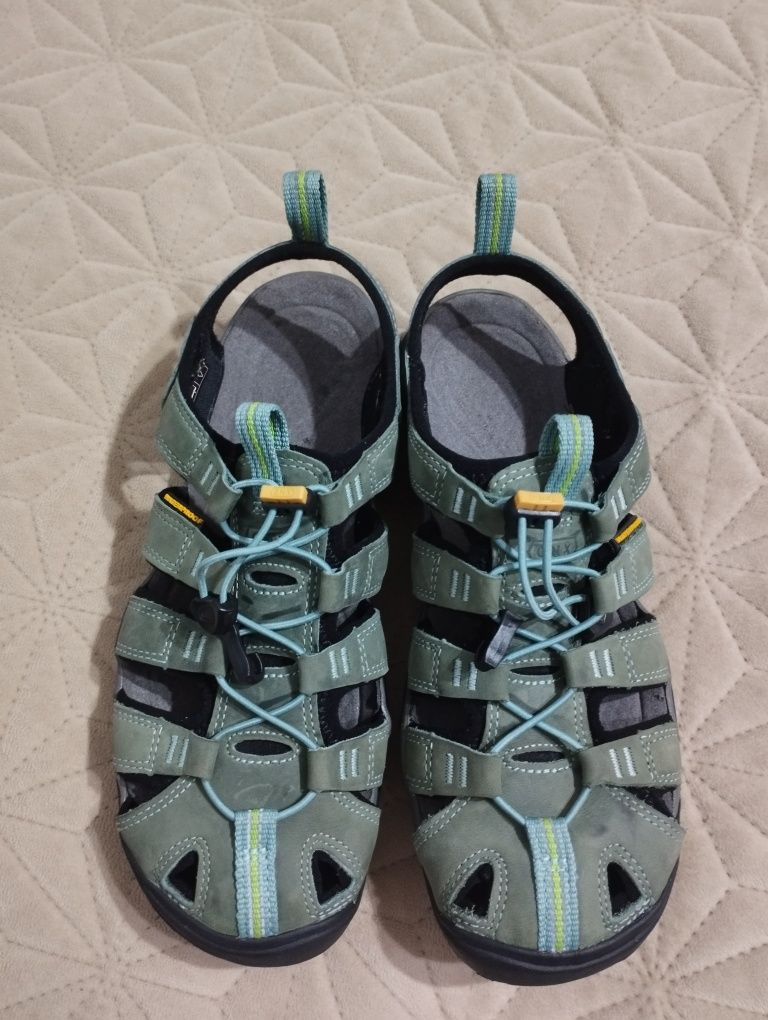 Sandale Keen Clearwater Cnx waterproof leather