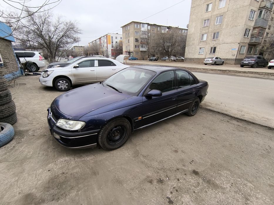Opel omega  1998г 2.0