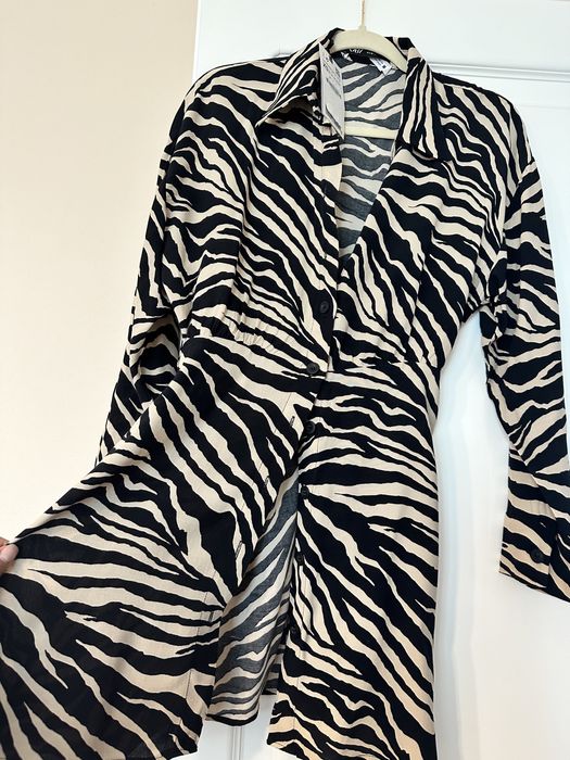 Rochie Zara XS noua cu ericheta