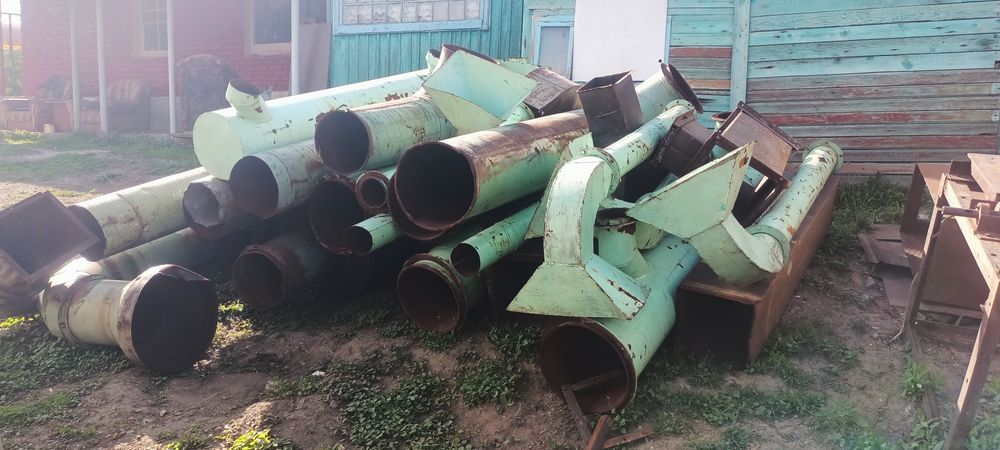 Продам вытяжку,винтиляцию,трубы.