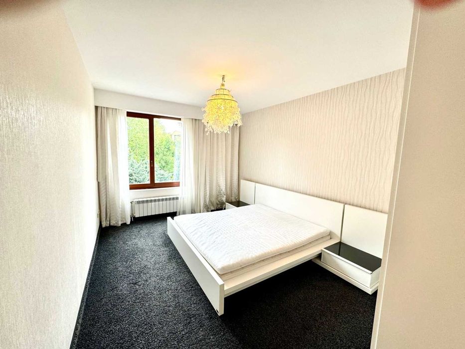 Дава се под наем Тристаен апартамент в София, Студентски град - 109 кв.м за 1200 € - Снимка #4