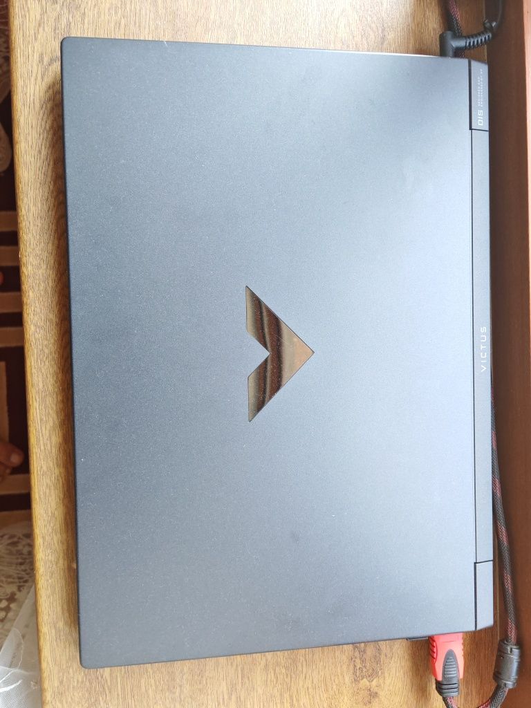 Hp victus noutbook