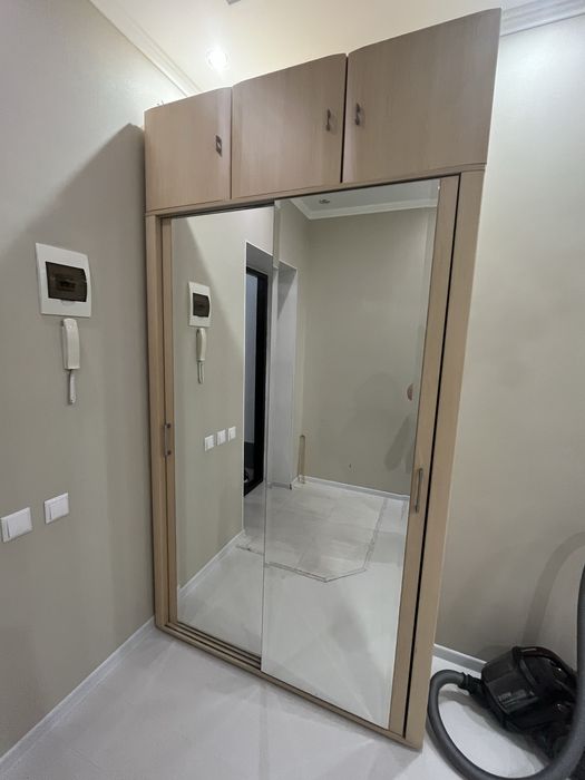 Шкаф двухдвернный