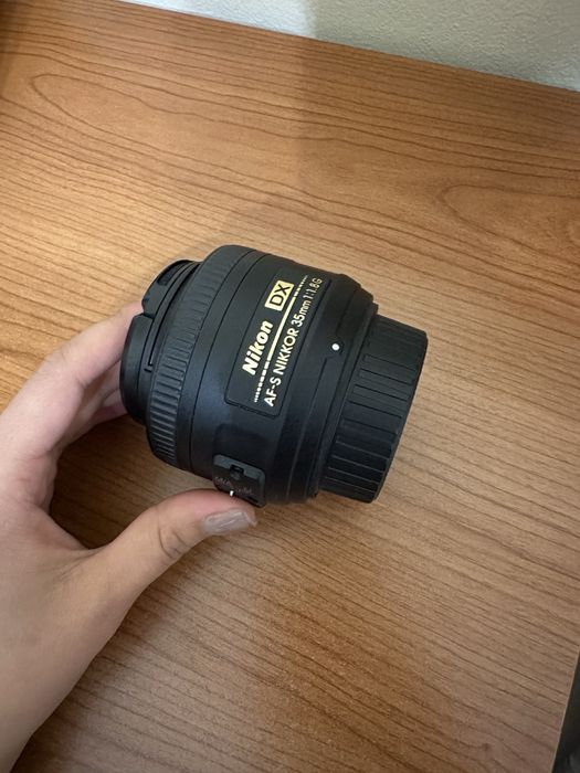 Объектив на фотоаппарат AF-S Nikkor 35mm f/1.8G
