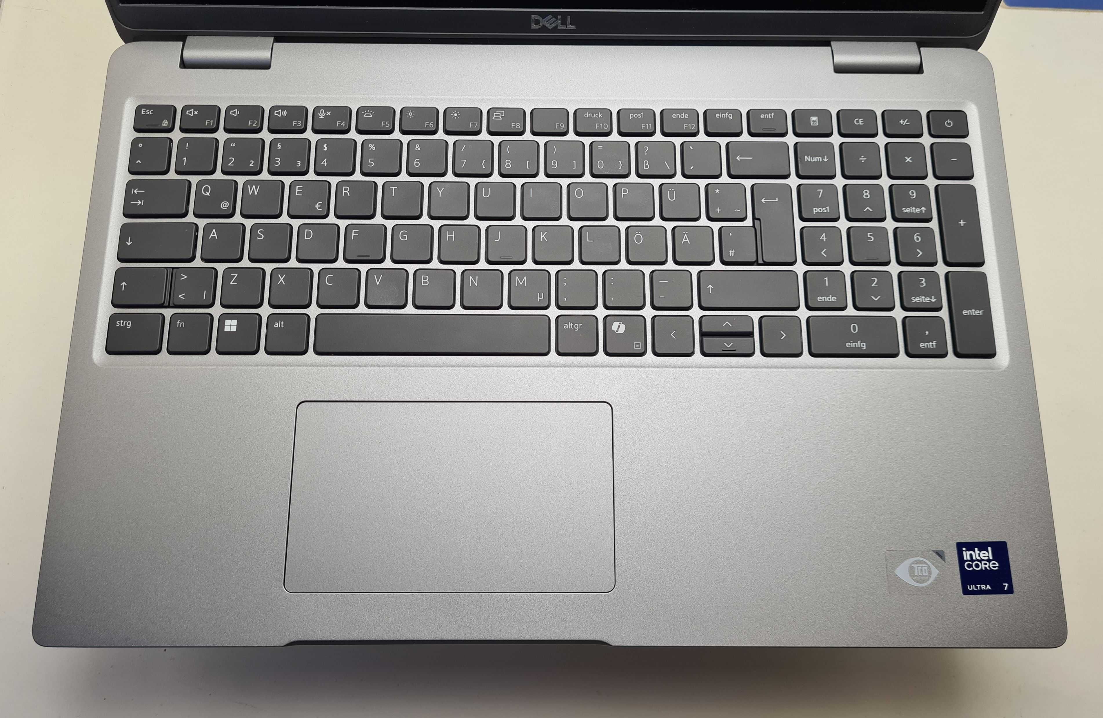 Dell Precision 3591 Intel Core Ultra 7 165H/32GB/3TB SSD/RTX2000Ada/FH