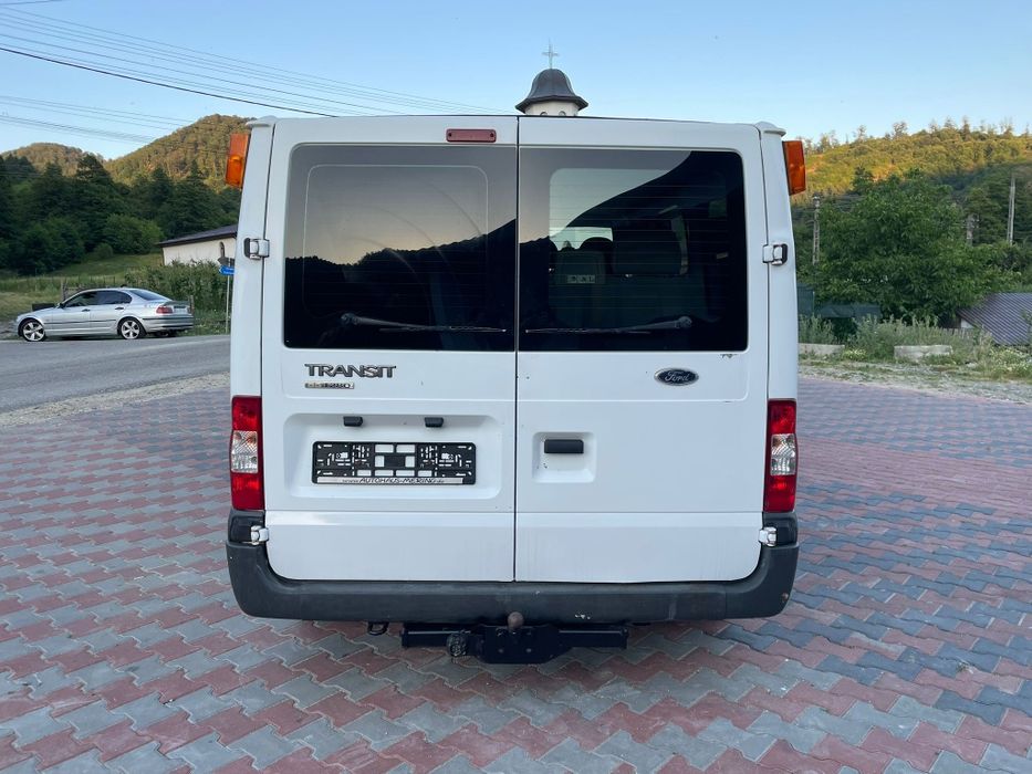 Ford transit 8+1 locuri