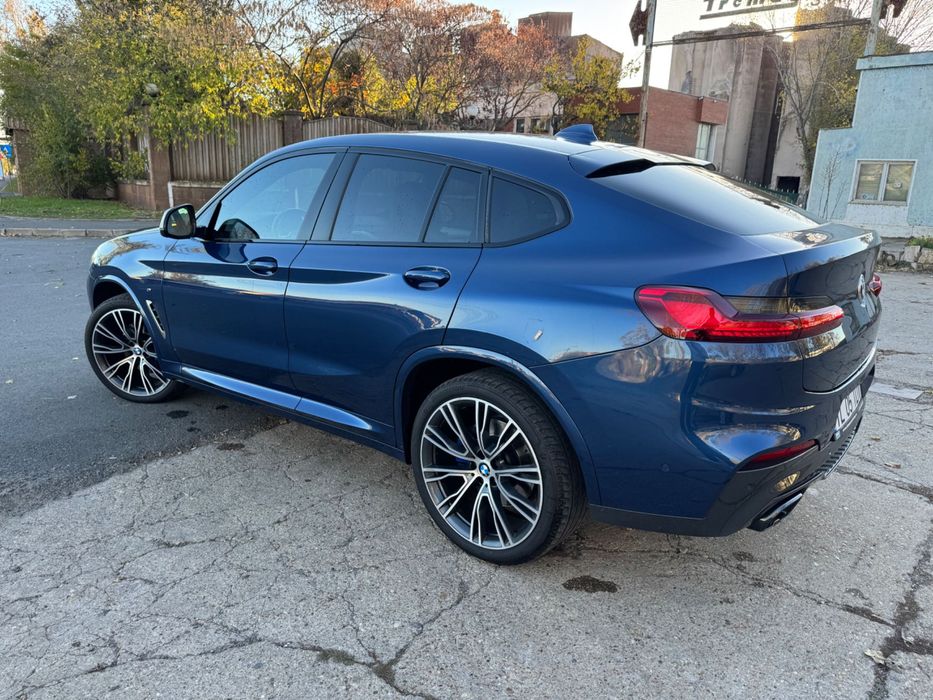 BMW X4 M40i / M Performance/  360 cp / 2019 / 130000 km