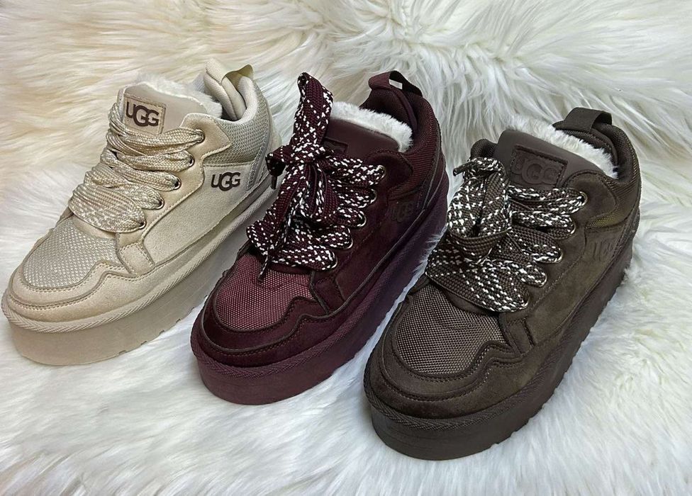 Ghete ugg 36-41
36-41 
205 lei
36-41 
205 lei