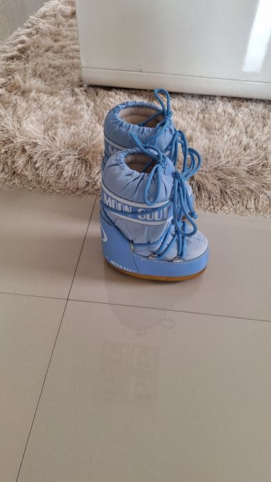 Vand moon boots copii nr 23 26