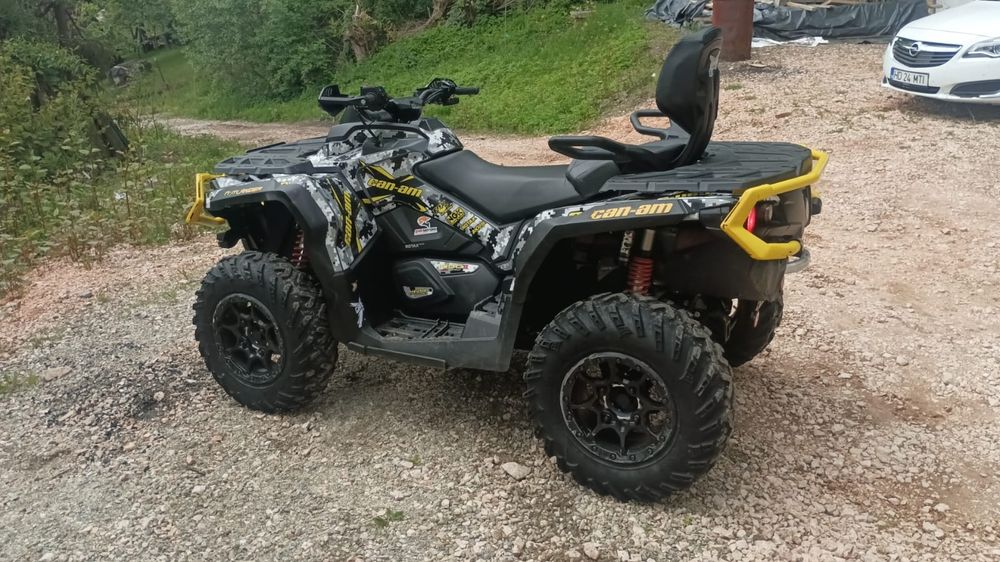 Can am outlander 1000/2023
