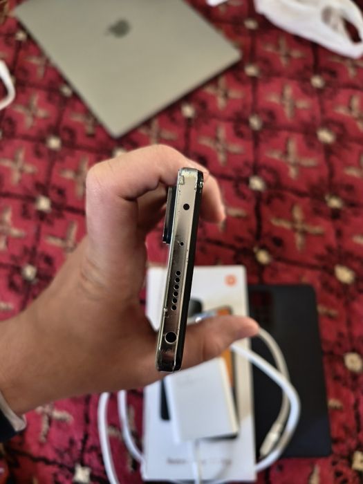 Redmi note 11 Pro sotiladi, 6+5/128 gb , holati oʻrta