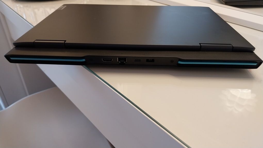 Нов лаптоп Lenovo IdeaPad Gaming 3 15ARH7