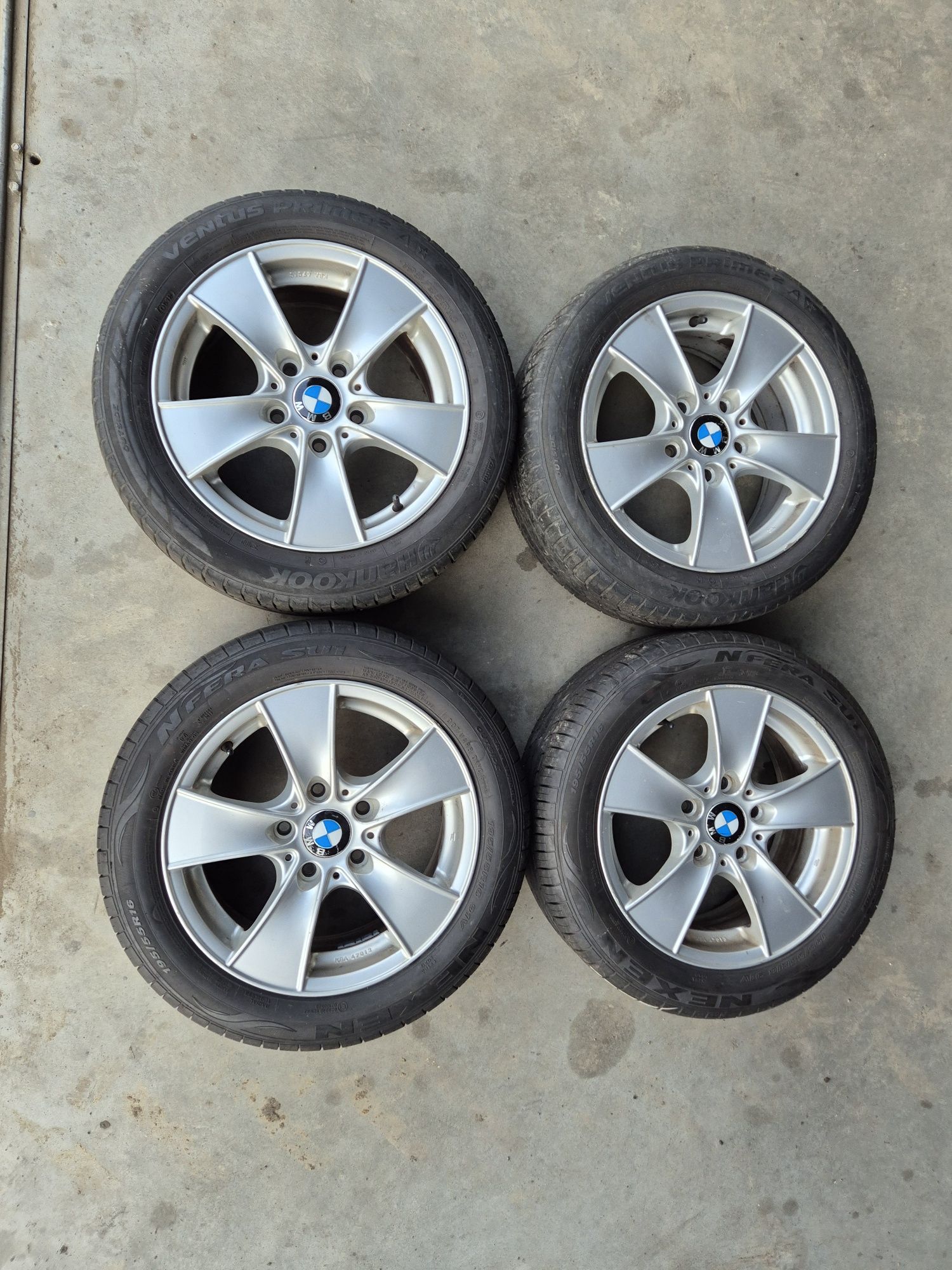 Jante aliaj si anvelope de vara bmw pe 16" 195/55R16 an 2009