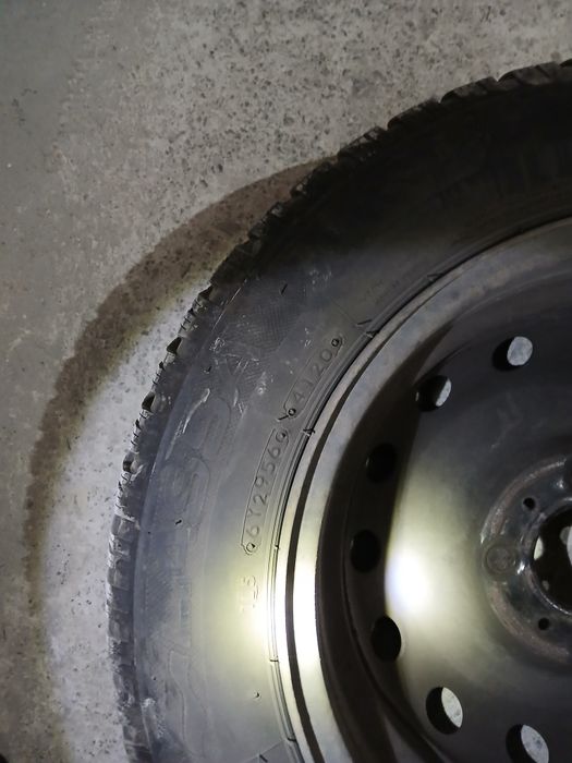 Зимни гуми с джанти