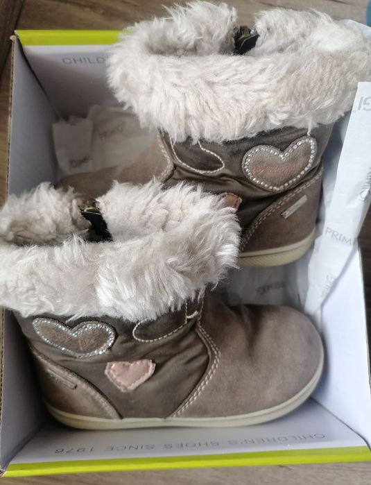 Топли зимни ботуши Primigi