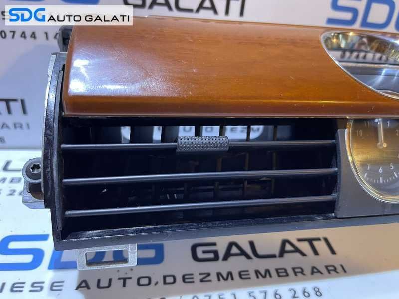 Gura Grila Aer Ventilatie Aerisire Centrala cu Ceas Bord si Capac VW Phaeton 2002 - 2010 Cod 3D1819144 3D0919204 3D0820511