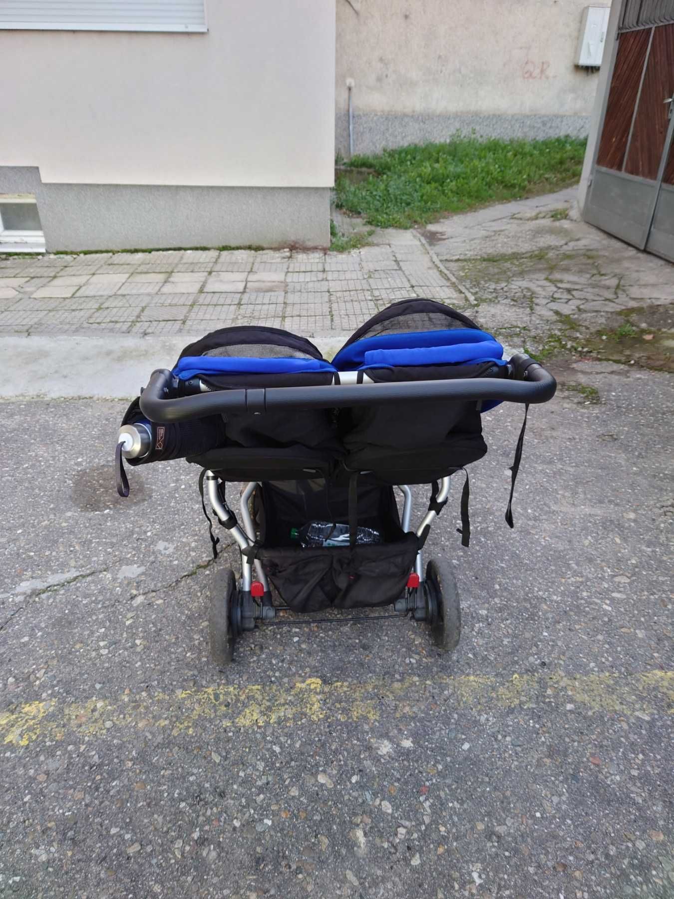 Mountain buggy duet в син цвят, ново!