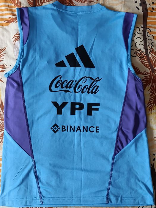 Vând maiouri Puma+maiou Argentina adidas